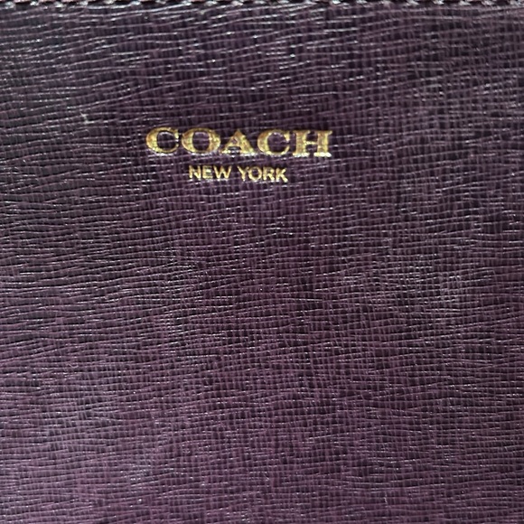 Coach Purple makeup bag - great condition - Picture 2 of 7
